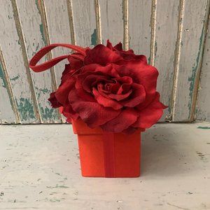 Adorable Y&S Mini Red Flower Present Mini Bag